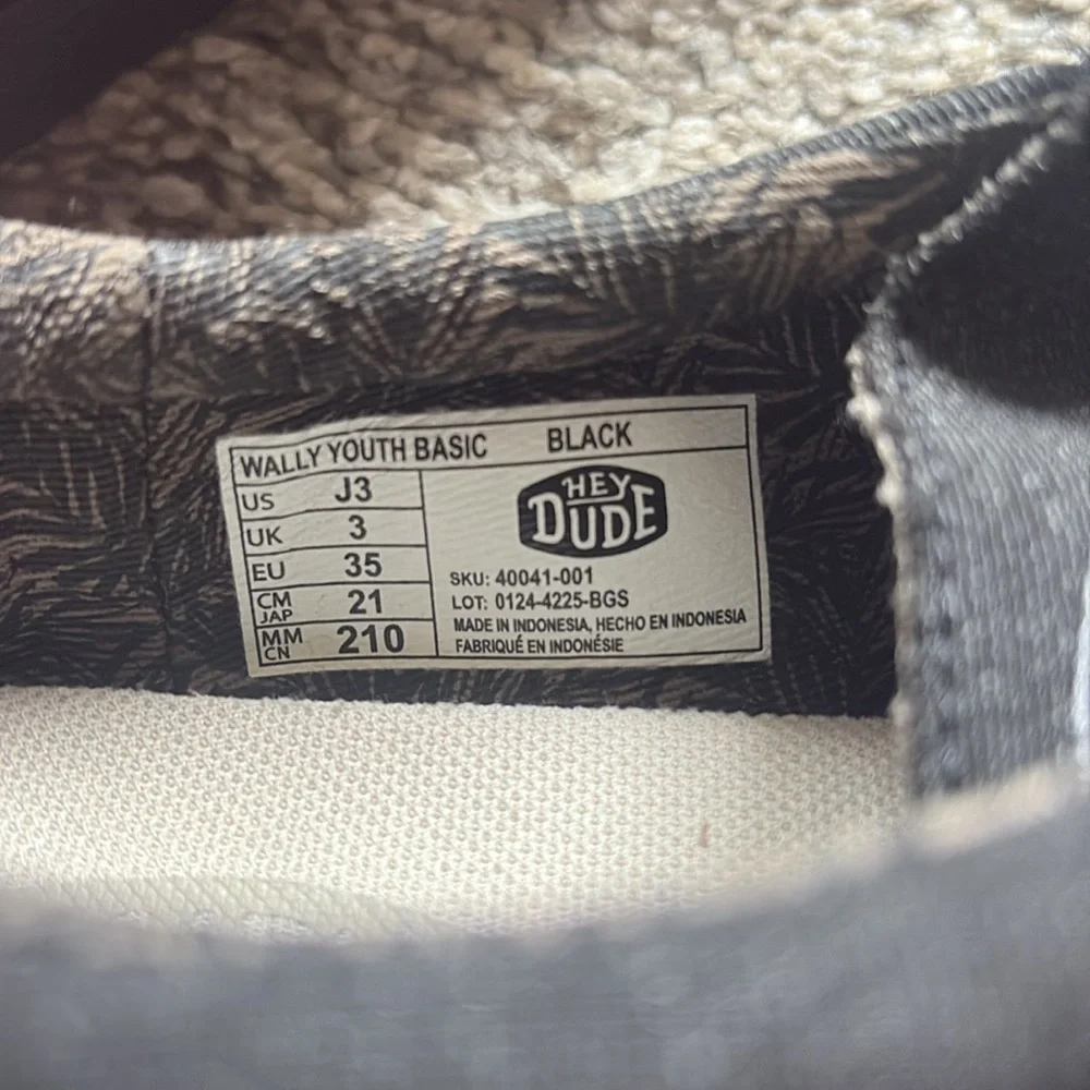 Hey Dude Kids Shoes - Picture 6 of 6